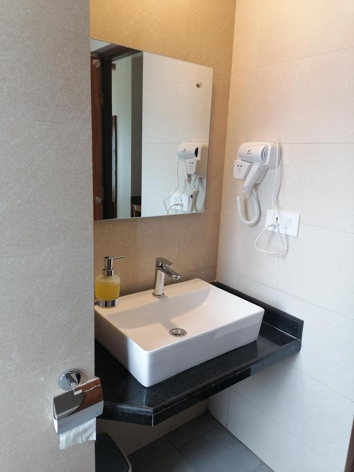 Urban Boutique Hotel Pókhara Exteriér fotografie